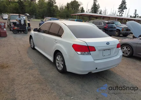 2011 Subaru Legacy 2.5I Premium z USA, uszkodzony, nr VIN 4S3BMBC67B3261832